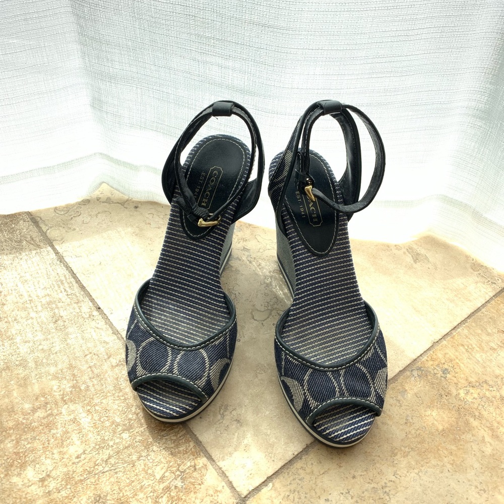 Coach wedges